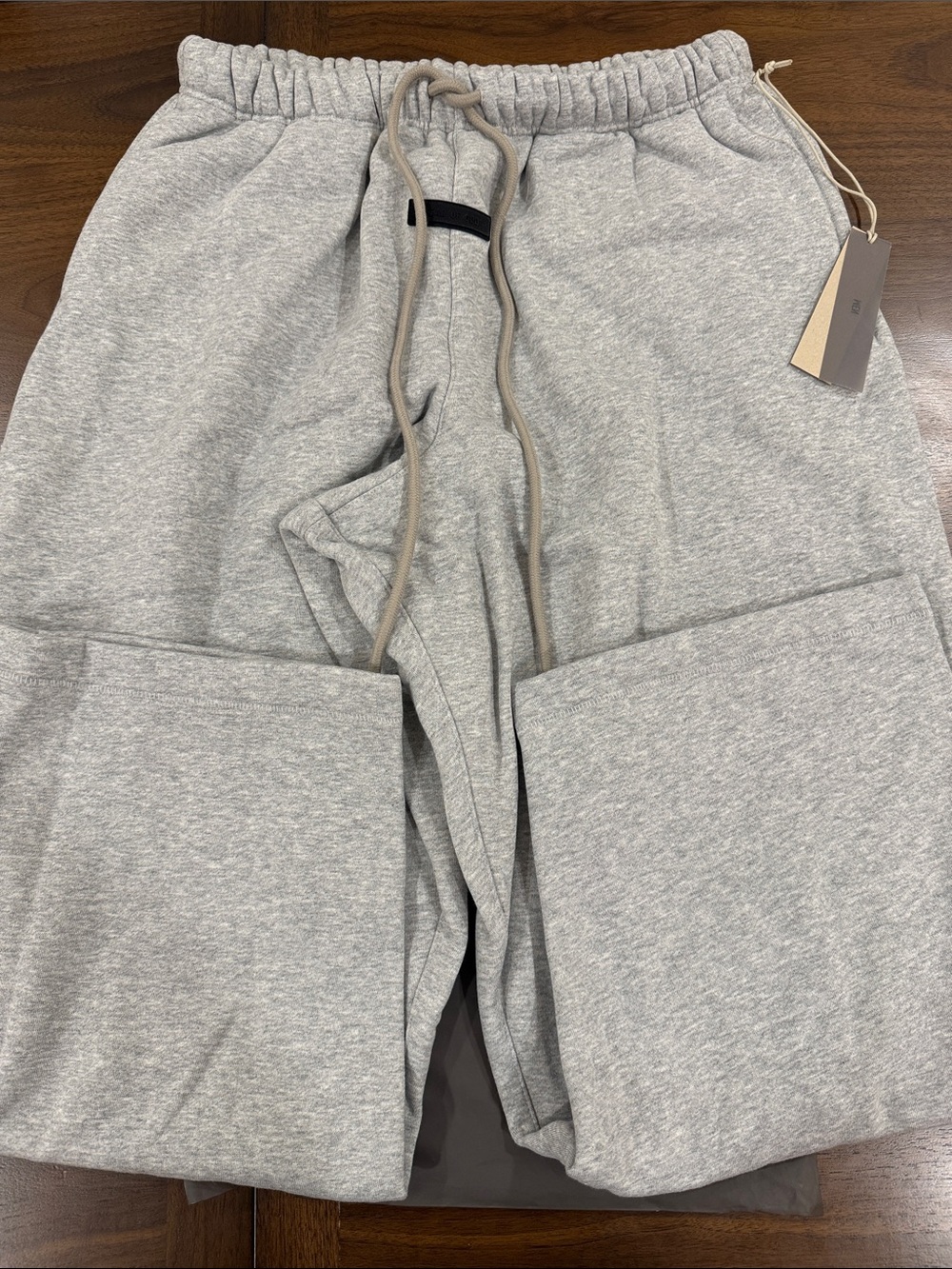 Fear of god essentials light heather lounge pants